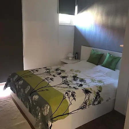 דירה Siofok Aranypart Apartmanok שיופוק