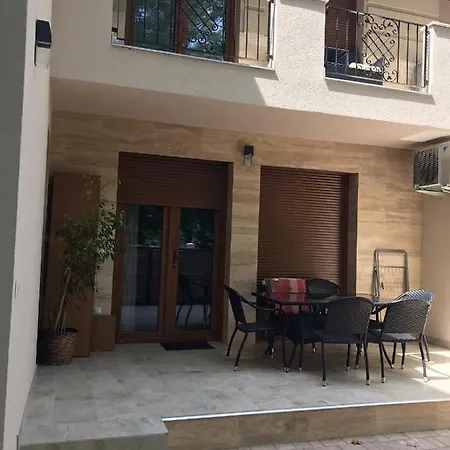 Siofok Aranypart Apartmanok *