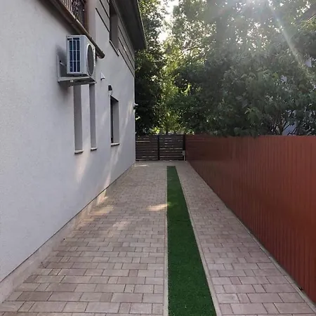 Siofok Aranypart Apartmanok דירה