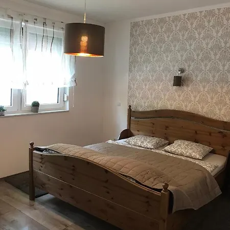 Siofok Aranypart Apartmanok דירה *