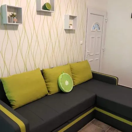 Siofok Aranypart Apartmanok דירה *