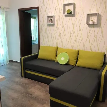 Siofok Aranypart Apartmanok דירה שיופוק