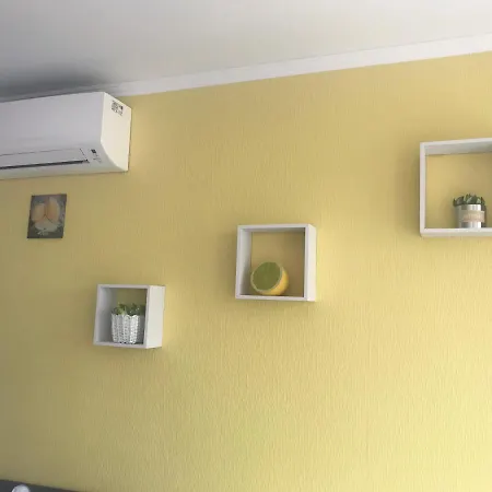 Siofok Aranypart Apartmanok * שיופוק